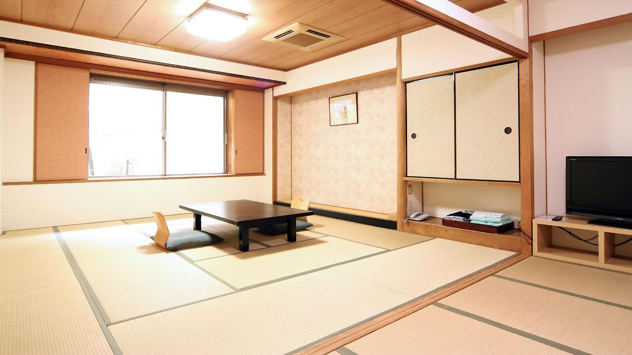 Miyajima Hotel Makoto Hatsukaichi Esterno foto