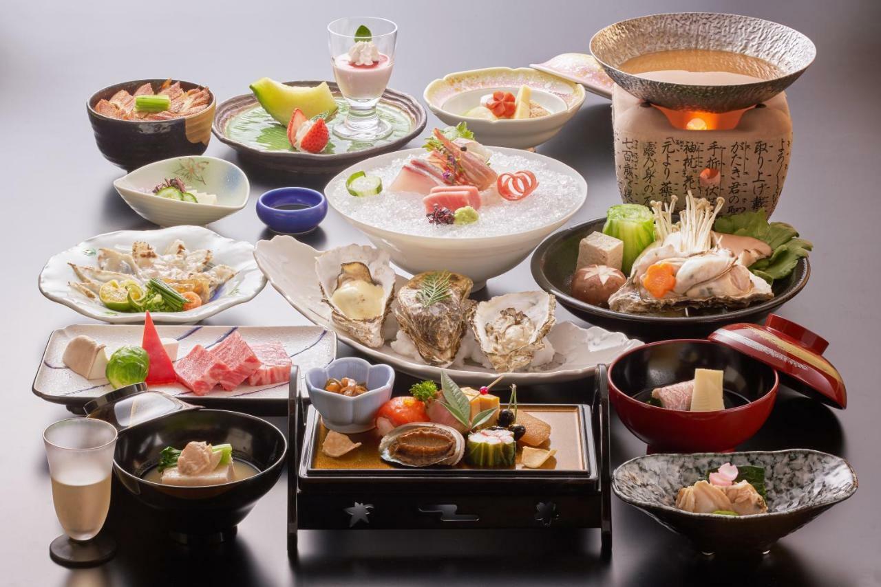 Miyajima Hotel Makoto Hatsukaichi Esterno foto